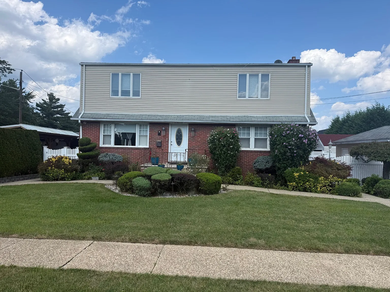 Hancock Ave, Franklin Square — Photo 1