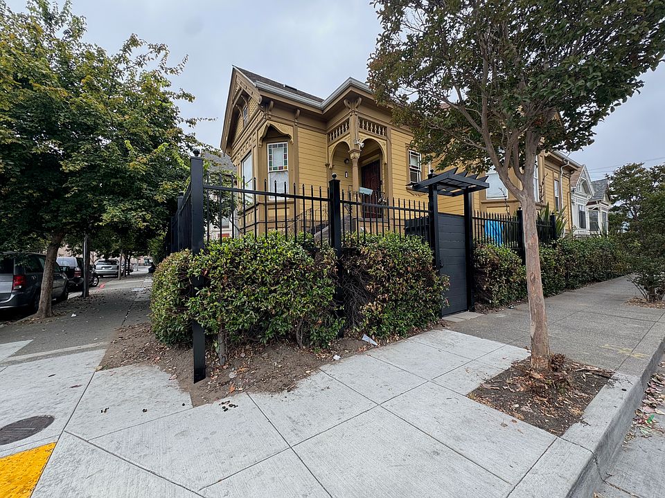 1st image of 731 Willow St