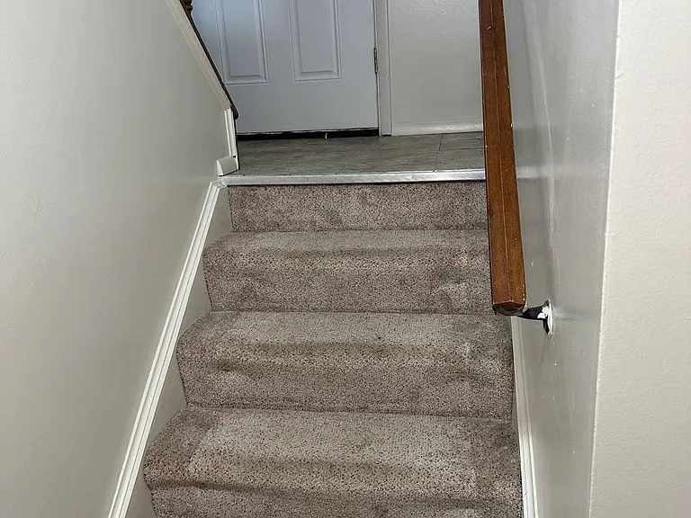 28 Mapleview Cir — Photo 16