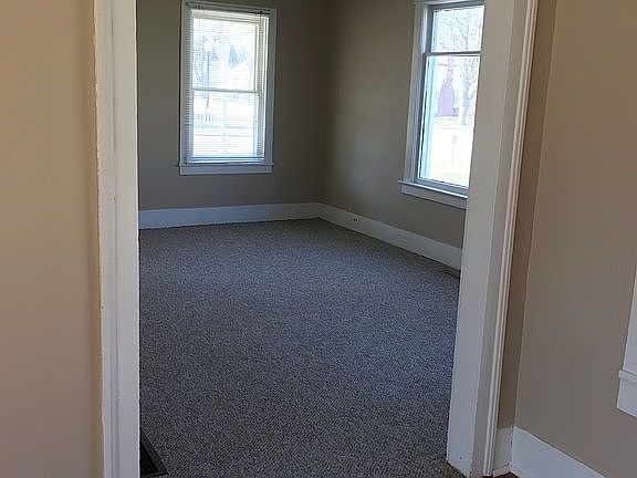 5th image of 312 N Lagrave St