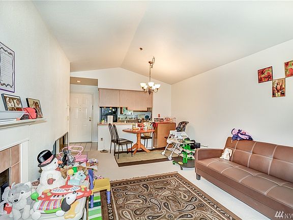 5th image of 2600 118th Ave SE APT 4-302
