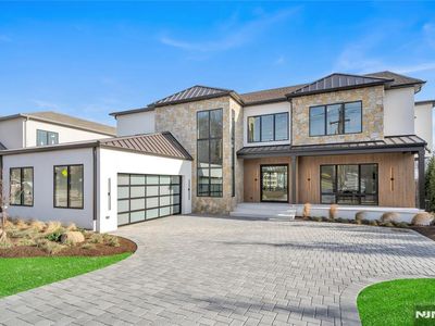 575 Floyd St, Englewood Cliffs, NJ, 07632