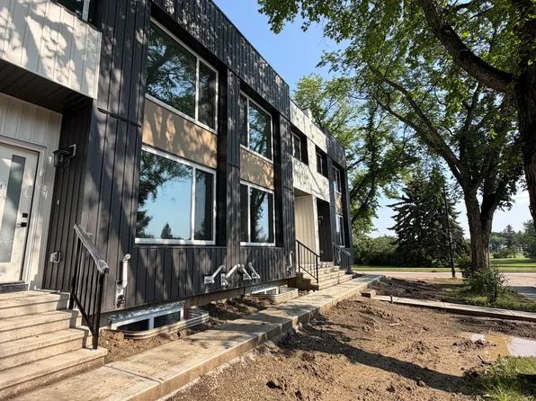 Strathern, 9652 86th Ave NW, Edmonton, AB T6C 1J9