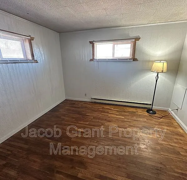 282 J St — Photo 14