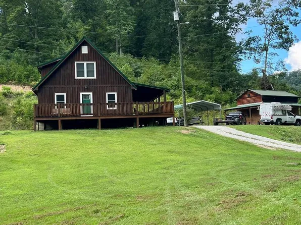 905 Grim Holw, Paintsville, KY 41240