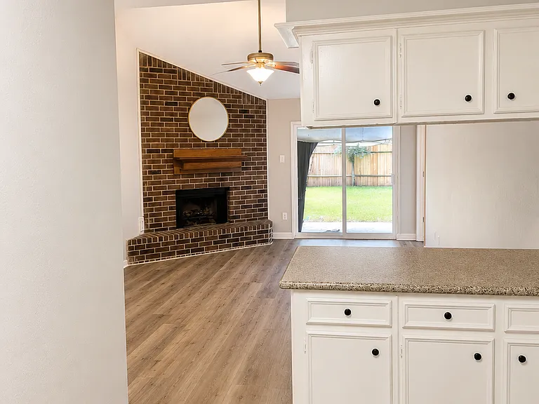 72 Trummel Ct — Photo 6