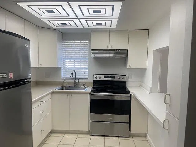 1 bed, 1.0 bath, 722 sqft, $1,750 — Photo 3