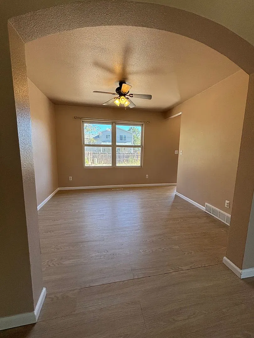 Cozy NW Greeley Single-Family Home — Photo 3