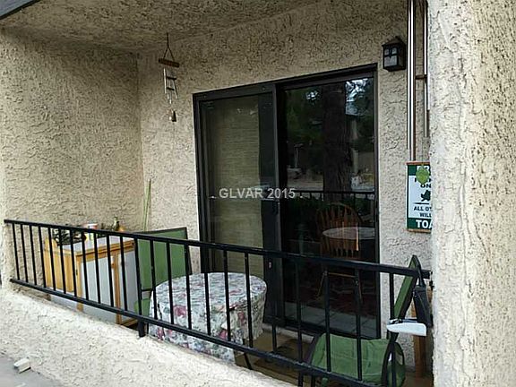 3rd image of 1461 Tamareno Cir #B