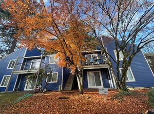 2406 SW Dolph Ct #2330, Portland, OR 97219