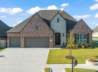 1703 W 115th Pl, Jenks, OK 74037