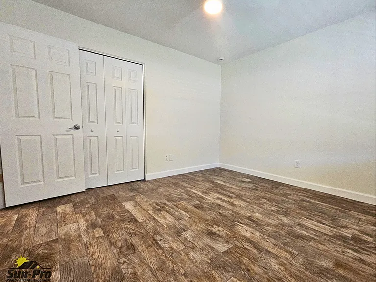 556 Taylor Rd — Photo 15