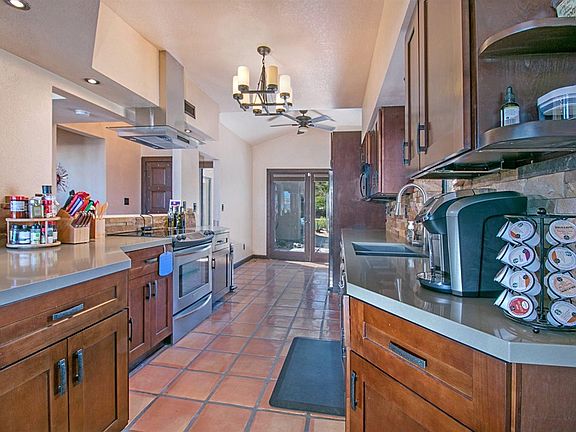 5th image of 4837 Desert Vista Dr