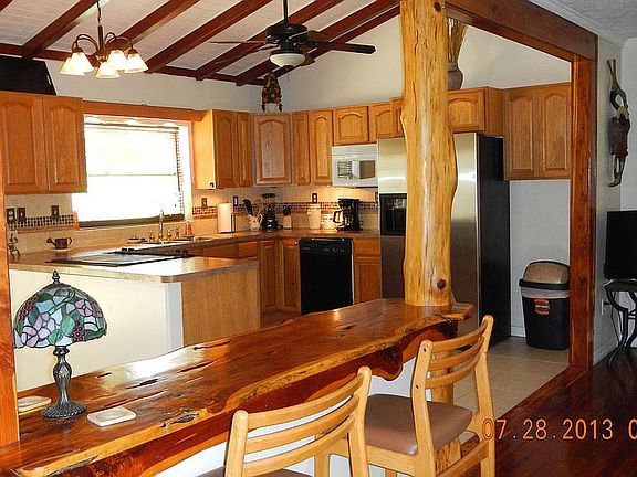 Kitchen w/Red Cedar Bar
