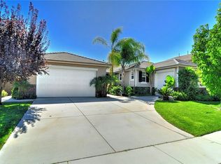 27745 Lake Ridge Dr, Menifee, CA 92585