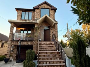 (Undisclosed Address), Staten Island, NY 10306