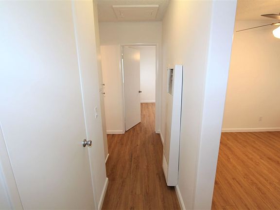 5th image of 7435 Canby Ave #16