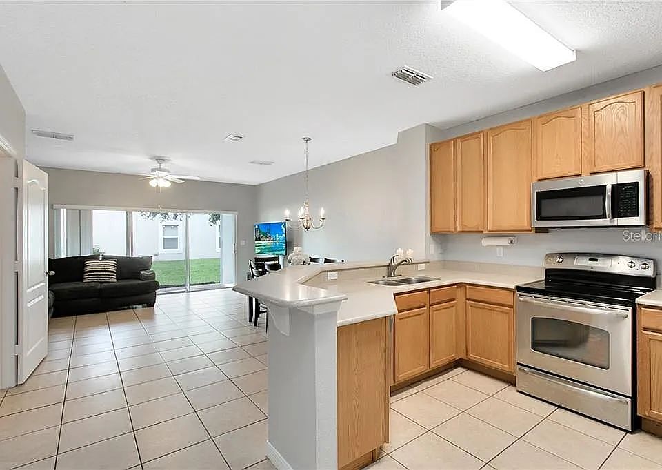 1st image of 9371 Flowering Cottonwood Rd #26