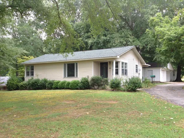 312 Hemlock St NW, Russellville, AL 35653