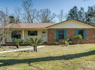 517 Benjulyn Rd, Cantonment, FL 32533