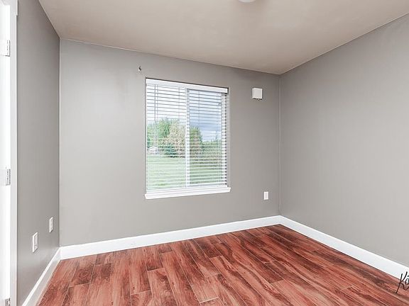 2nd image of 3625 Cache Ln