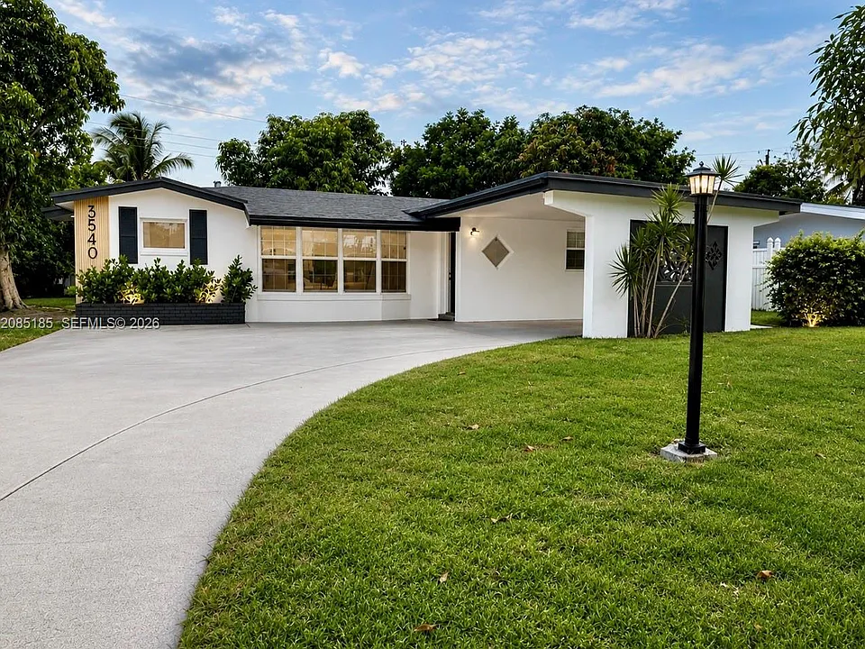 3540 NW 38th Ter