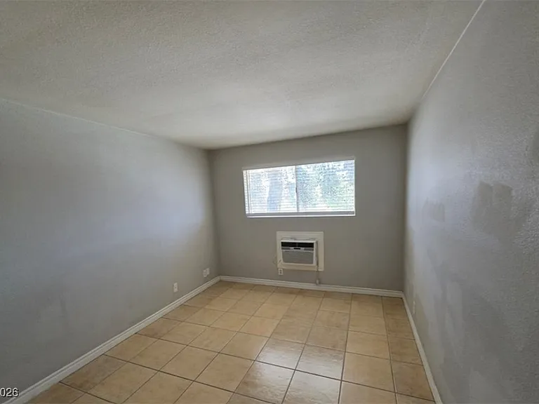 5440 Swenson St #18 — Photo 6