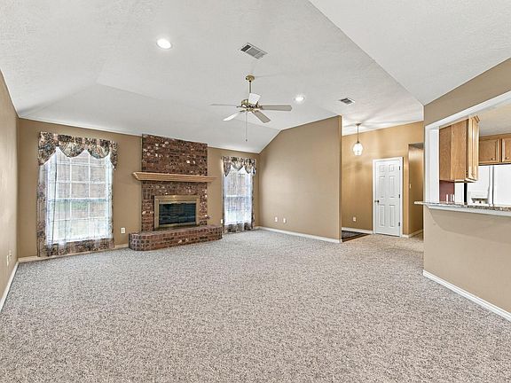 4th image of 5909 Sheffield Terrace Ln