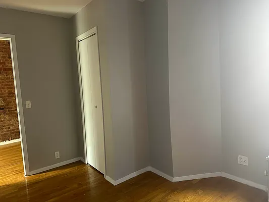 Rented by Premier One Realty LLC | media 5