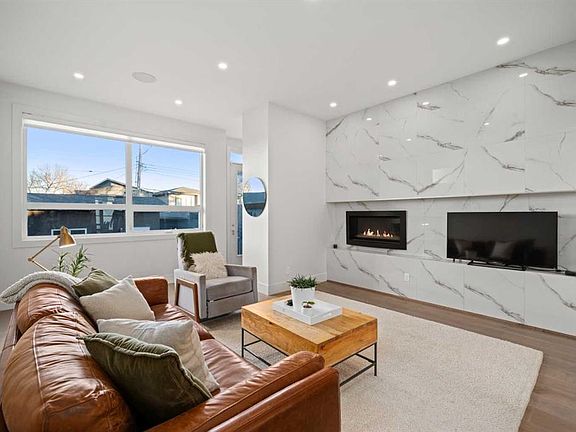 5th image of 4906 W 21st St SW