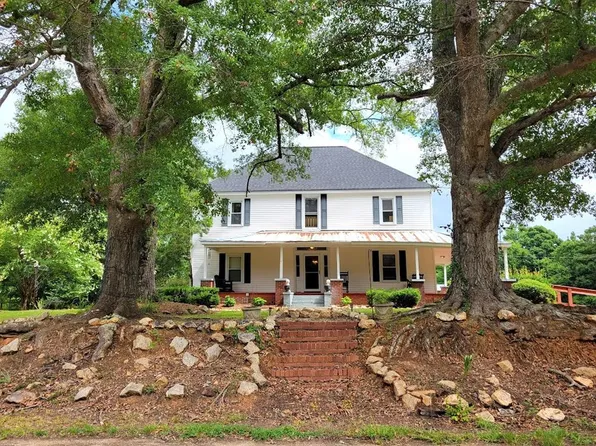 1110 Puckett Town Rd, Bradley, SC 29819
