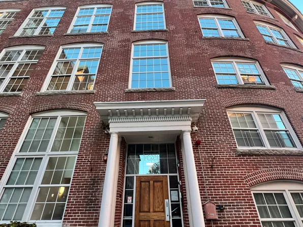 200 Market St Unit 3115, Lowell, MA 01852