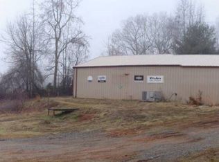 126 Wells Rd, Lawndale, NC 28090