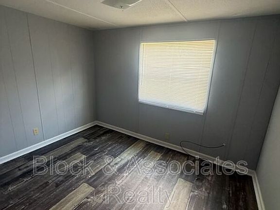 5th image of 127 W Strider St