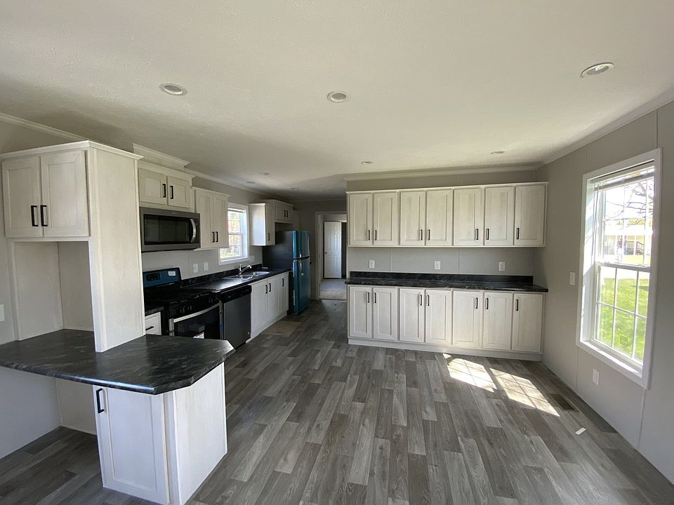 1st image of 4925 Genesse St #353S