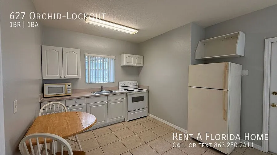 Charming 1-Bedroom Apartment in Island Club West! — Photo 3