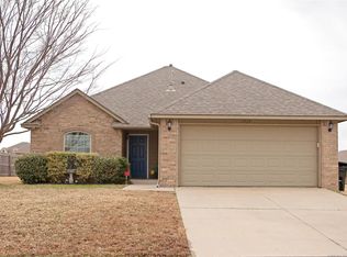 3319 E Gillette St, Broken Arrow, OK 74014