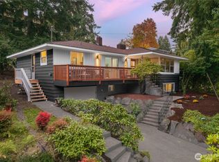 11721 24th Avenue NE, Seattle, WA 98125