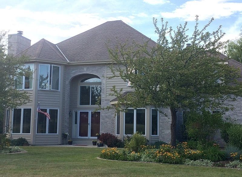 2nd image of W301N1805 Stone Bridge Ct