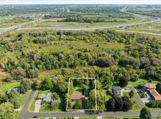 45 Queens Rd, Whitby, ON L1P1K4