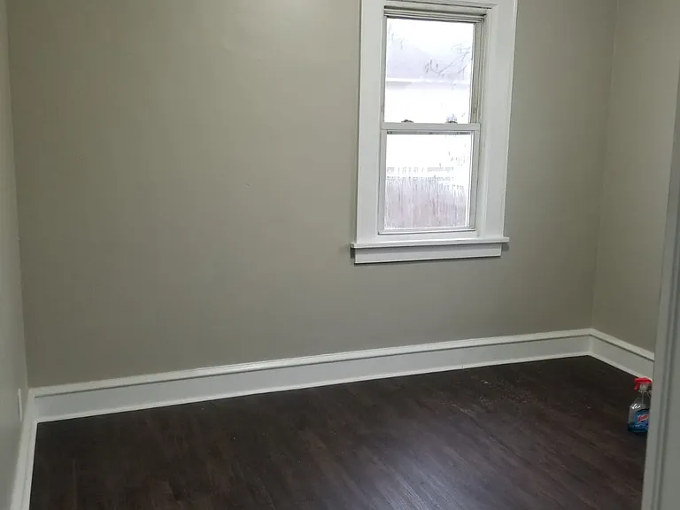 517 Brad St — Photo 7