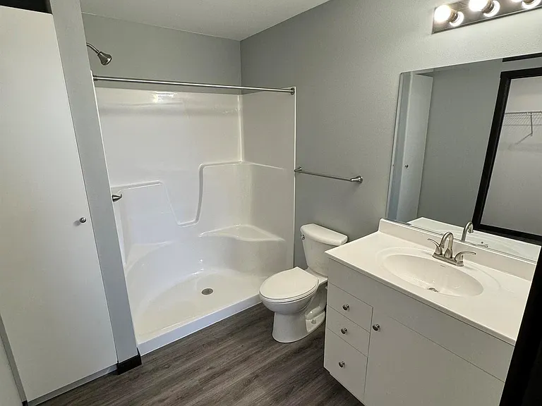 7758 Adrina Dr — Photo 42