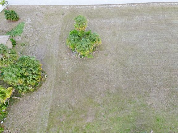 5th image of 2816 NW 6th Ave