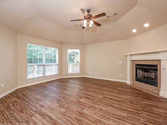 2nd image of 5033 W Stepney Ct