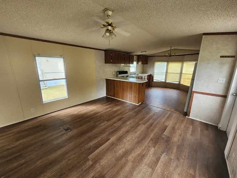 42 Wilma Ln — Photo 5