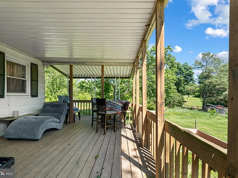 15605 Hanover Pike — Photo 20