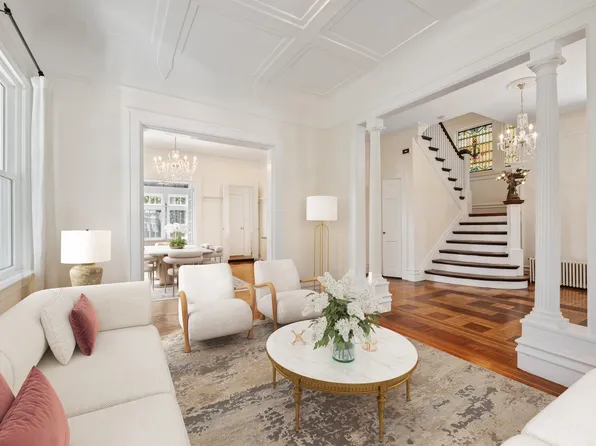 17-19 Columbia Terrace image 3 of 25