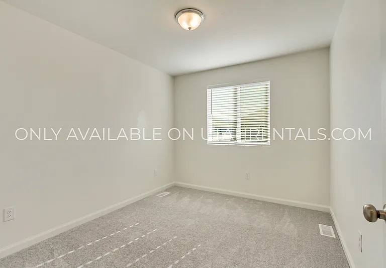 238 N Colonnade Rd — Photo 18