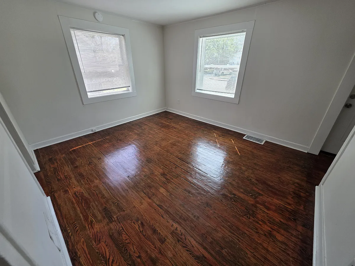 Living Room - 315 Princeton Ave