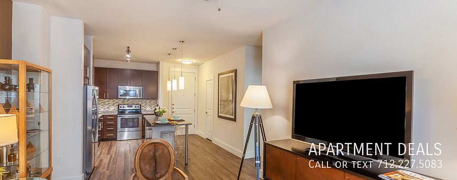 1st image of 518 Richmond Ave #152
